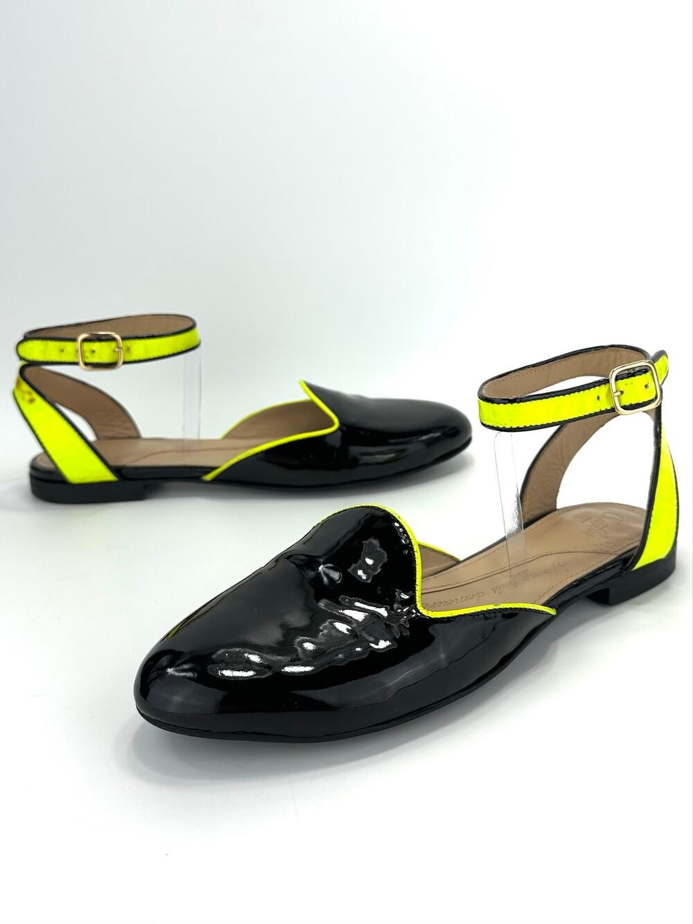 Chatelles Paris Anthropologie Loafer Sandal Sz 8/39 Black/Yellow Patent Leather